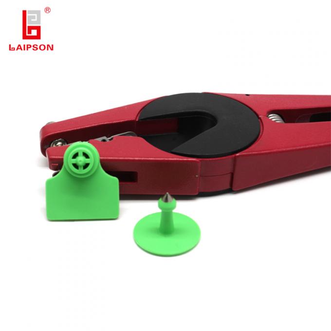 ISO14001 34*32mm Pig Ear Tags For Livestock Ranch Management